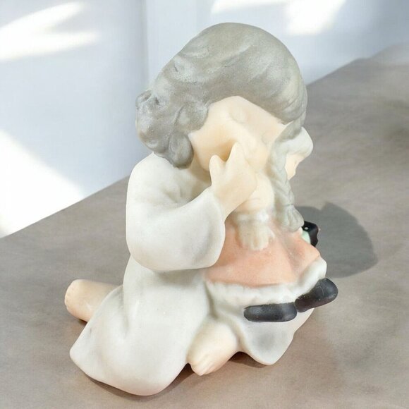 1999 NBM BAHNER Kim Anderson Verkerke Ceramic Figurine Girl Holding A Doll - Picture 1 of 11